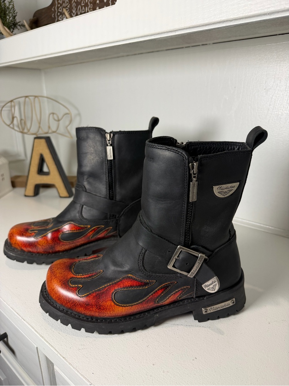 Milwaukee Mens 9D Flame Motorcycle Boots Black Leather Biker Harness Engineer